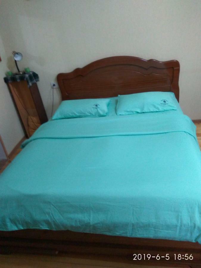 Apartment in Tbilisi Center Isk Home Bagian luar foto
